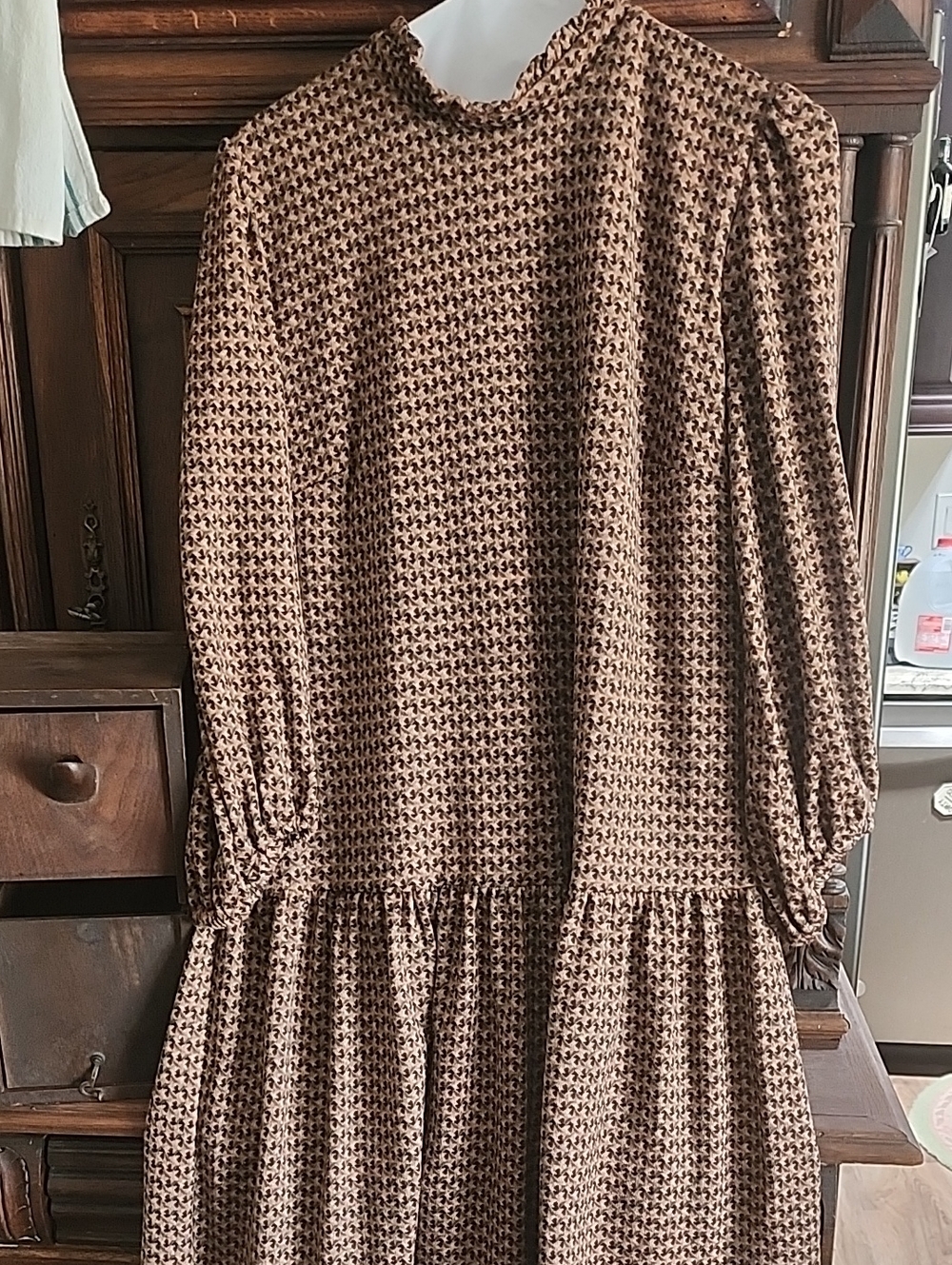 Seven7 Brown Patterned Long Sleeve Tiered Dress